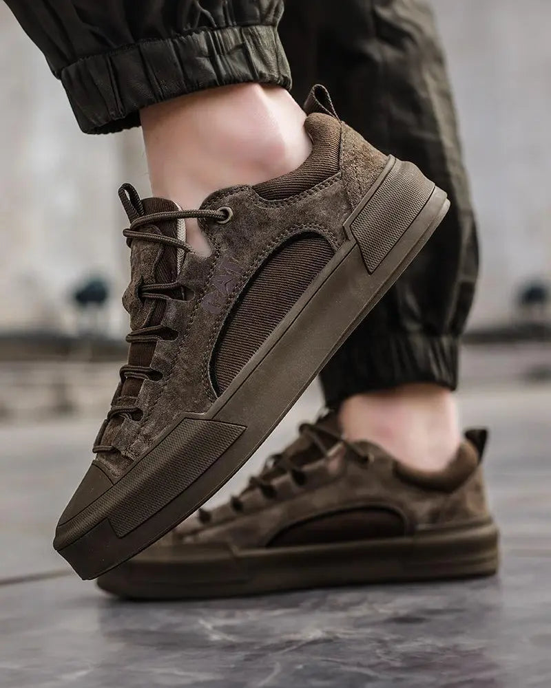 Sneakers en cuir CAT®
